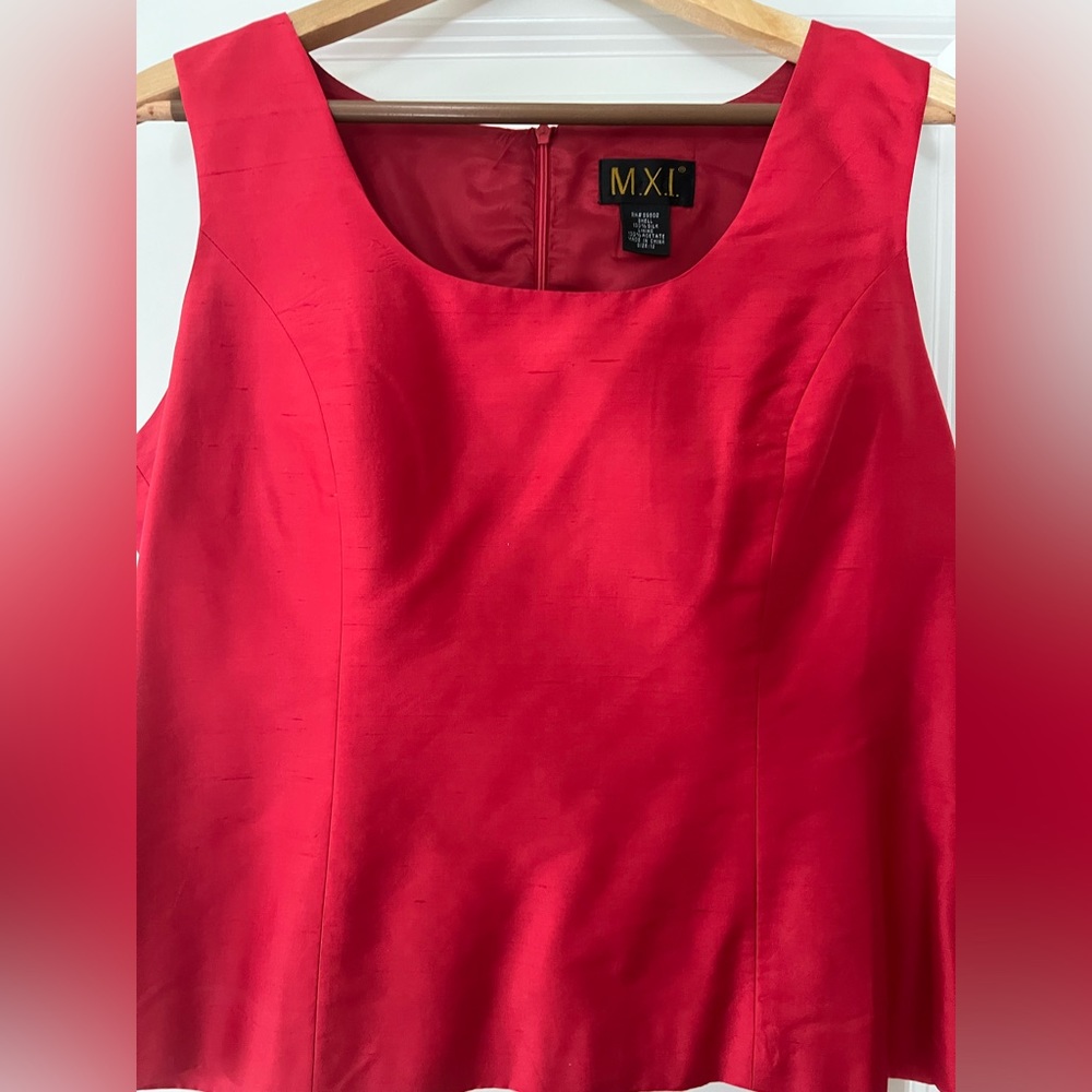 Red silk shell